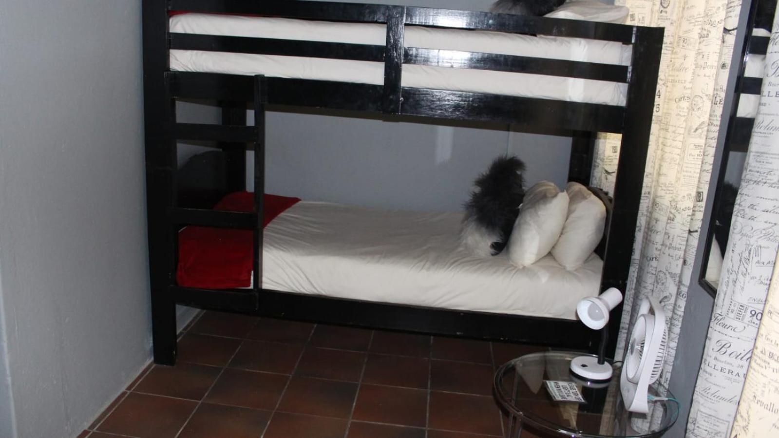 Eagle'S Nest Hotel Barberton Phòng bức ảnh